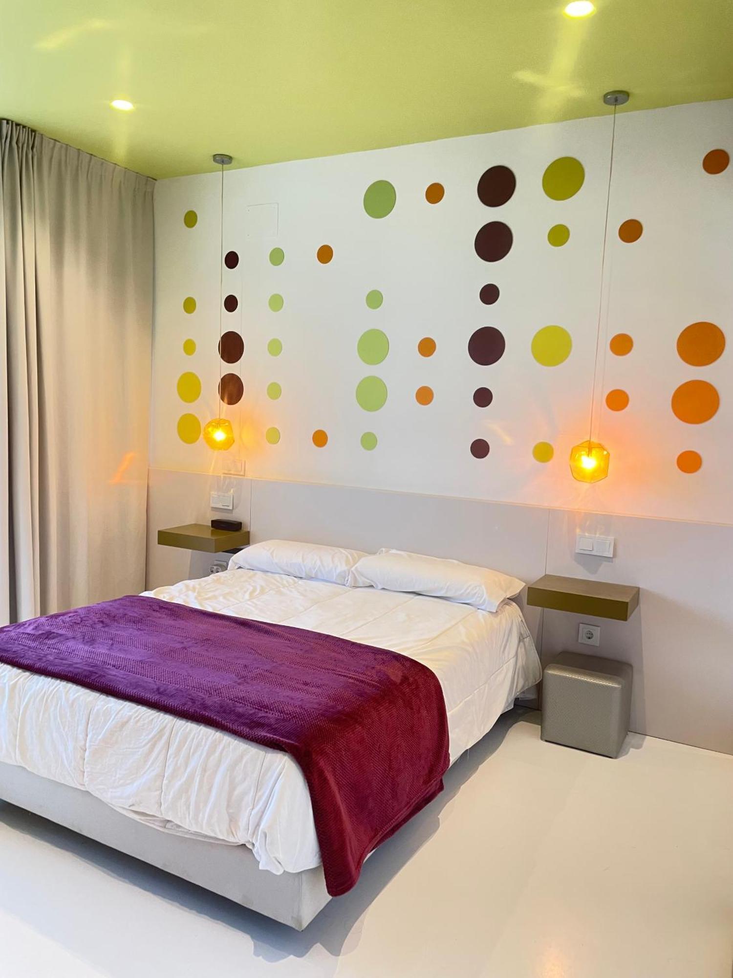Lahola Glam Suites Torremolinos Exterior photo