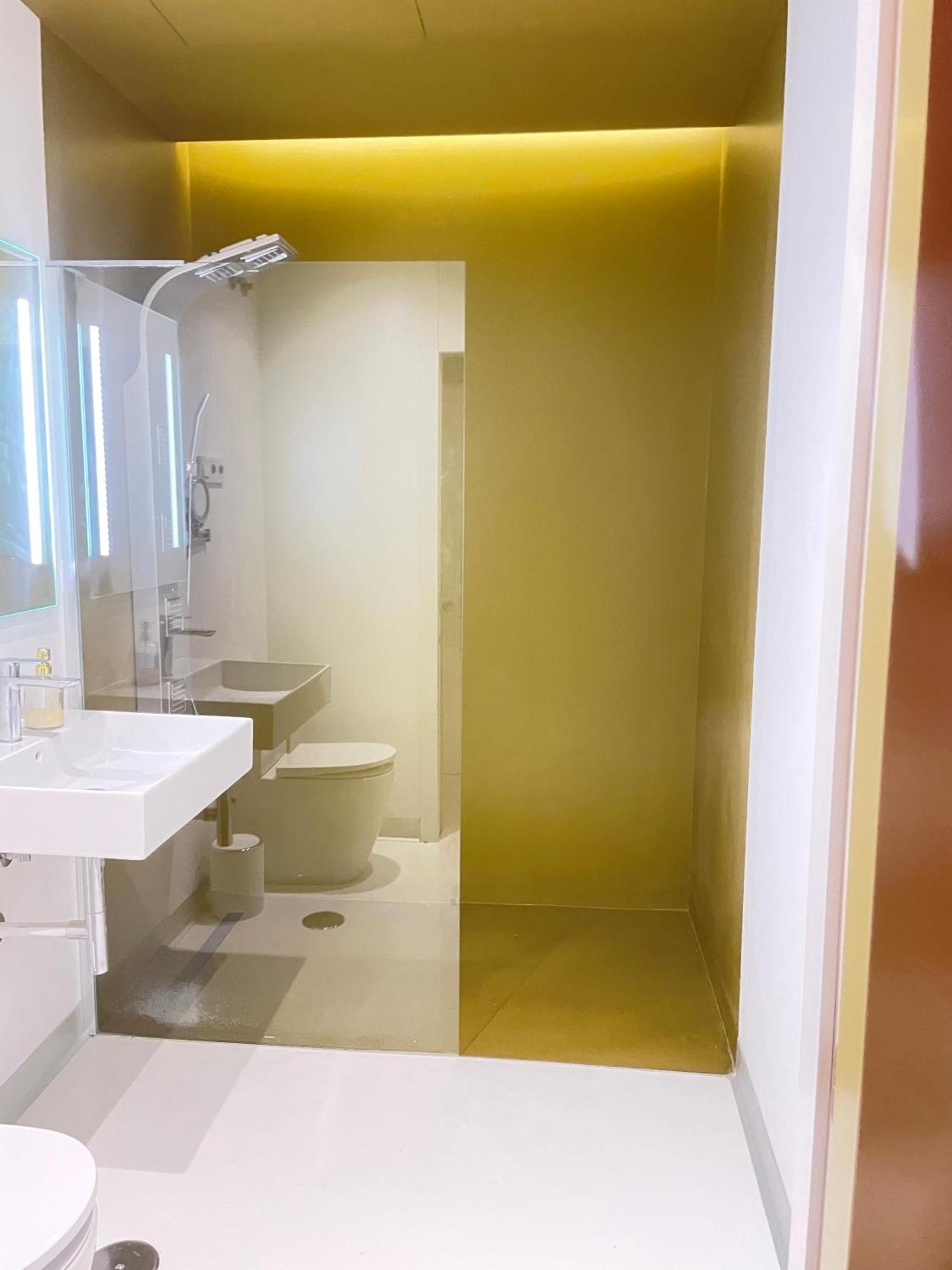 Lahola Glam Suites Torremolinos Exterior photo